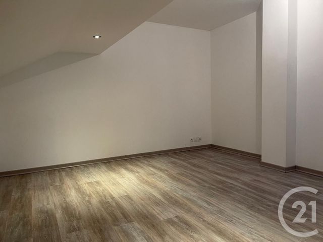 Appartement &agrave; vendre - 5 pi&egrave;ces - 85,83 m2 - Pontarlier - 25 - FRANCHE-COMTE