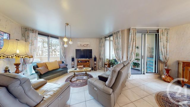 Appartement F4 à vendre - 6 pièces - 102 m2 - Pontarlier - 25 - FRANCHE-COMTE