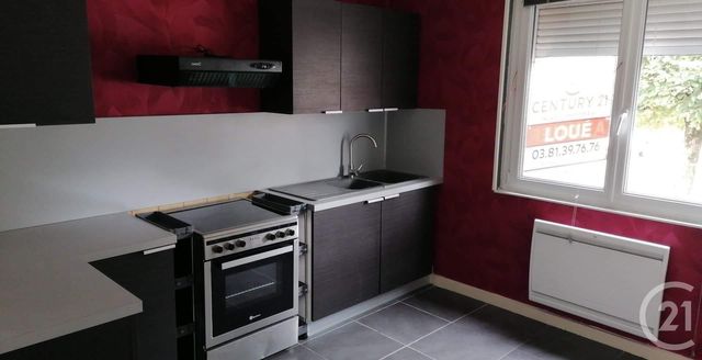 Appartement F2 à louer - 2 pièces - 52,25 m2 - Pontarlier - 25 - FRANCHE-COMTE