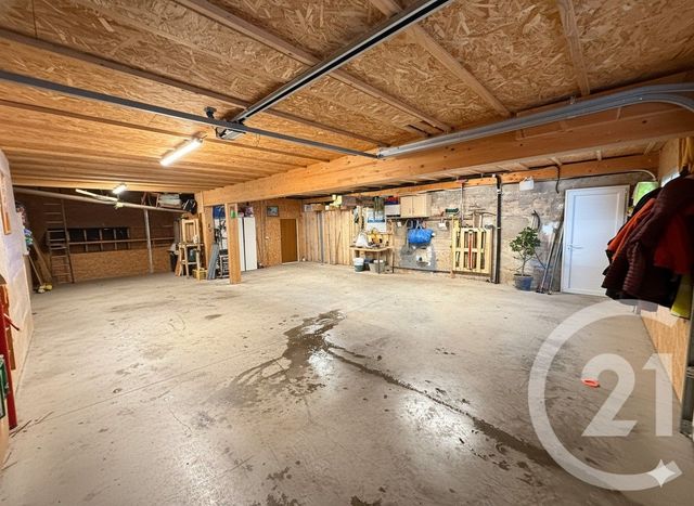 Appartement F4 à vendre - 5 pièces - 145,47 m2 - Frasne - 25 - FRANCHE-COMTE