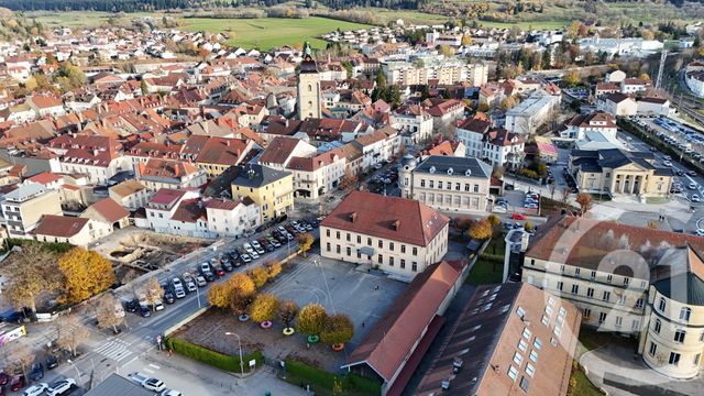 Appartement T5 à vendre - 5 pièces - 100,65 m2 - Pontarlier - 25 - FRANCHE-COMTE