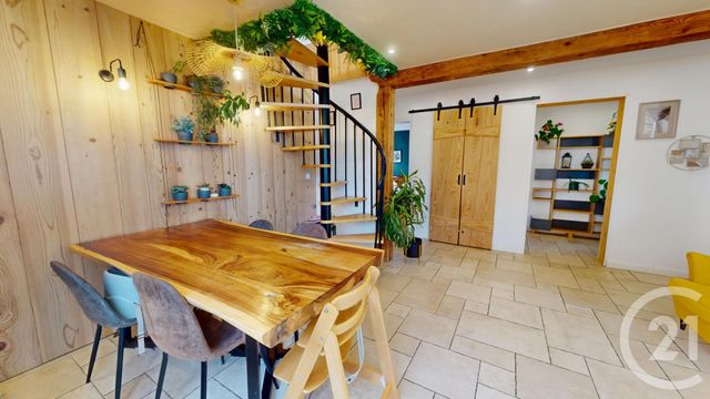 Appartement T6 à vendre - 6 pièces - 160 m2 - Pontarlier - 25 - FRANCHE-COMTE