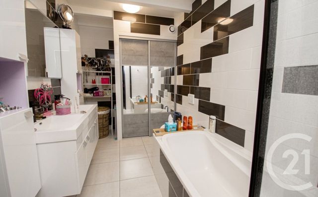 Appartement T3 à vendre - 4 pièces - 87 m2 - Pontarlier - 25 - FRANCHE-COMTE