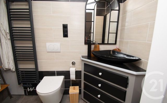 Appartement T3 à vendre - 4 pièces - 87 m2 - Pontarlier - 25 - FRANCHE-COMTE