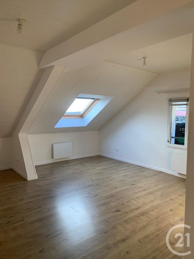 Appartement F3 &agrave; louer - 3 pi&egrave;ces - 45 m2 - Levier - 25 - FRANCHE-COMTE