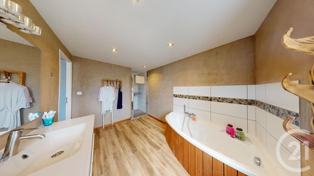 Maison à vendre - 6 pièces - 196 m2 - Arc Sous Montenot - 25 - FRANCHE-COMTE