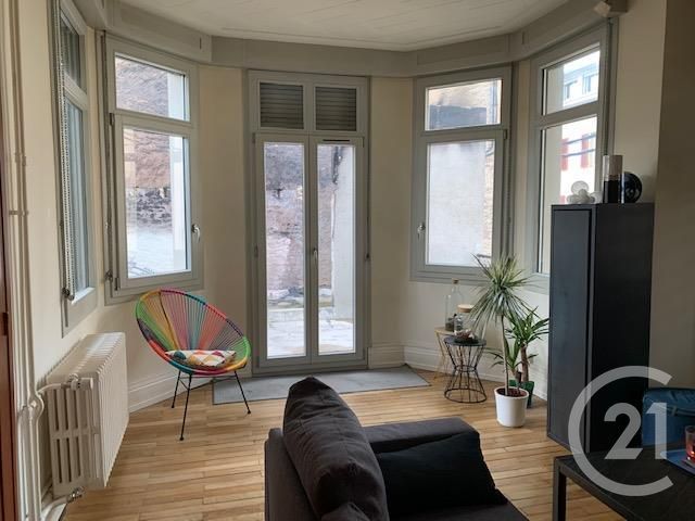 Appartement T3 à louer - 3 pièces - 83,36 m2 - Pontarlier - 25 - FRANCHE-COMTE