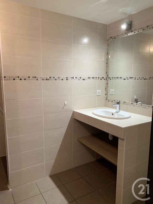 Appartement F4 à louer - 4 pièces - 73,72 m2 - Ville Du Pont - 25 - FRANCHE-COMTE