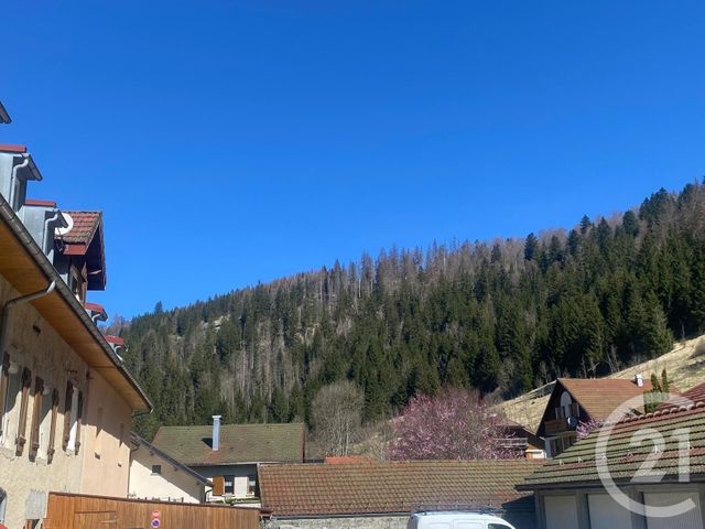 Afficher la photo en grand Appartement Duplex à louer - 3 pièces - 51,48 m2 - La Cluse Et Mijoux - 25 - FRANCHE-COMTE