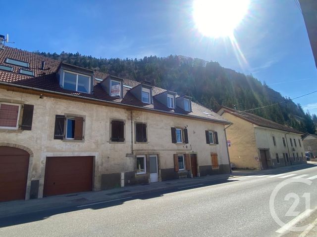 Appartement Duplex à louer - 3 pièces - 51,48 m2 - La Cluse Et Mijoux - 25 - FRANCHE-COMTE