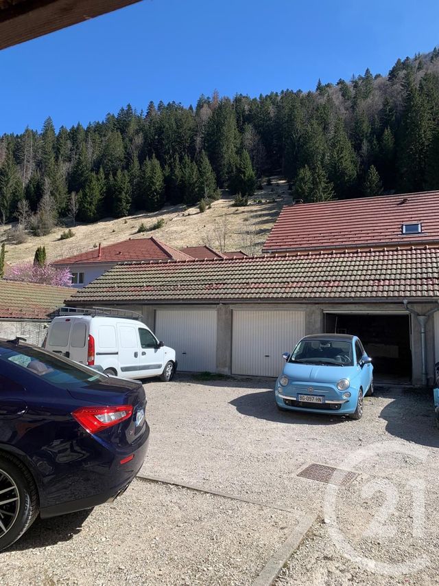 Afficher la photo en grand Appartement Duplex à louer - 3 pièces - 51,48 m2 - La Cluse Et Mijoux - 25 - FRANCHE-COMTE