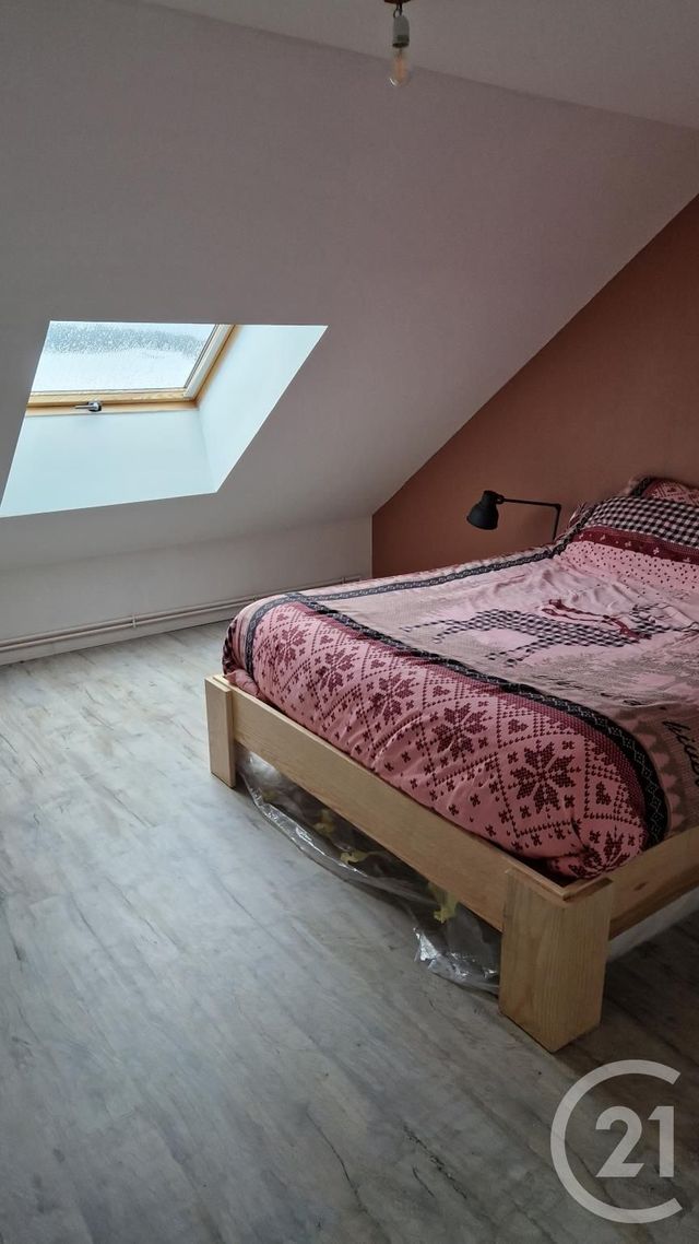 Appartement F4 à louer - 4 pièces - 93 m2 - Les Fourgs - 25 - FRANCHE-COMTE