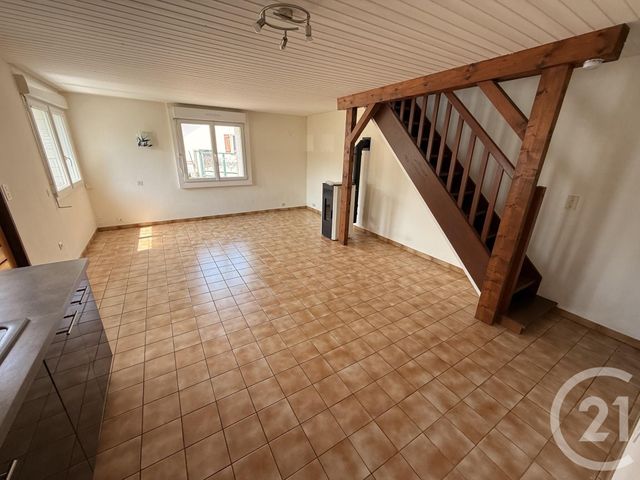 Appartement Duplex à louer - 3 pièces - 63,83 m2 - Oye Et Pallet - 25 - FRANCHE-COMTE