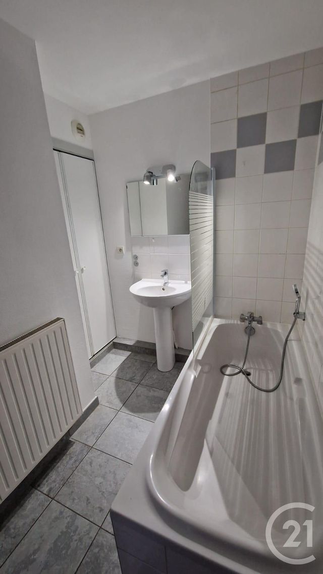 Appartement Duplex à louer - 2 pièces - 59 m2 - Doubs - 25 - FRANCHE-COMTE