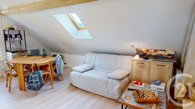 Appartement T3 à vendre - 3 pièces - 50,04 m2 - Pontarlier - 25 - FRANCHE-COMTE