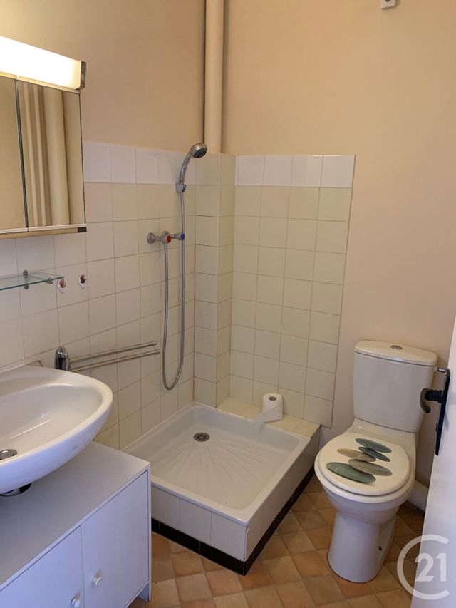 Appartement F2 à louer - 2 pièces - 45 m2 - Pontarlier - 25 - FRANCHE-COMTE