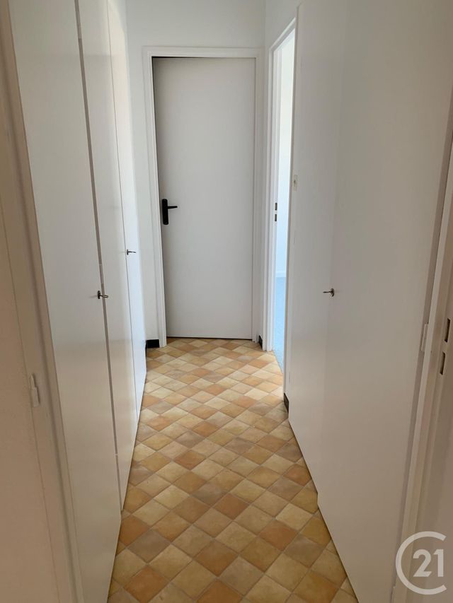 Appartement F2 à louer - 2 pièces - 45 m2 - Pontarlier - 25 - FRANCHE-COMTE