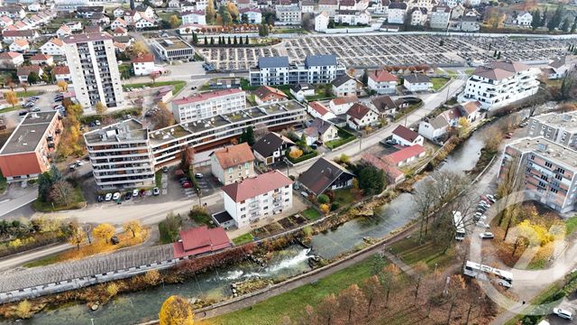 Appartement F4 à vendre - 4 pièces - 90,96 m2 - Pontarlier - 25 - FRANCHE-COMTE