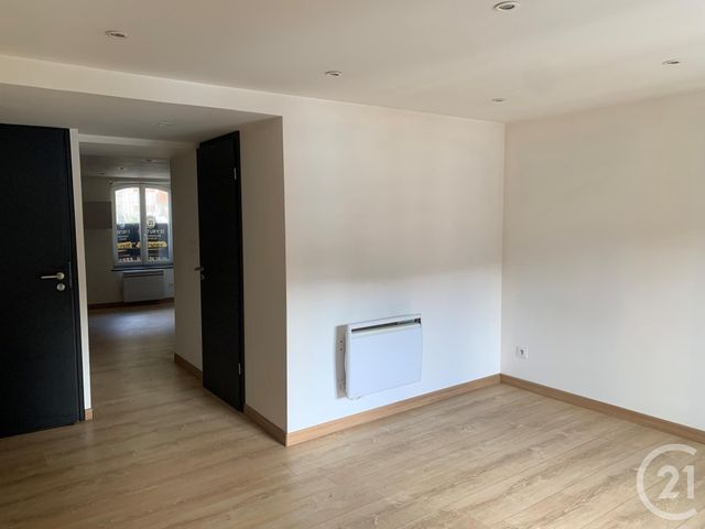 Appartement Duplex &agrave; louer - 3 pi&egrave;ces - 51,93 m2 - La Cluse Et Mijoux - 25 - FRANCHE-COMTE