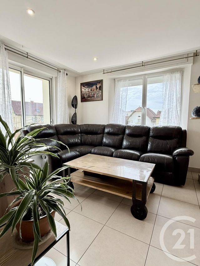 Appartement F5 à vendre - 5 pièces - 110 m2 - Pontarlier - 25 - FRANCHE-COMTE