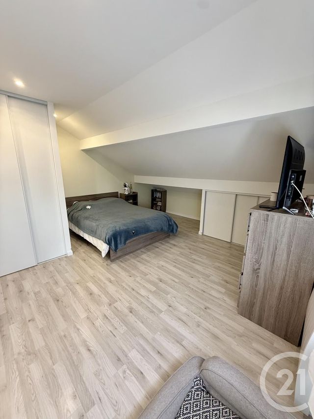 Appartement F5 à vendre - 5 pièces - 110 m2 - Pontarlier - 25 - FRANCHE-COMTE