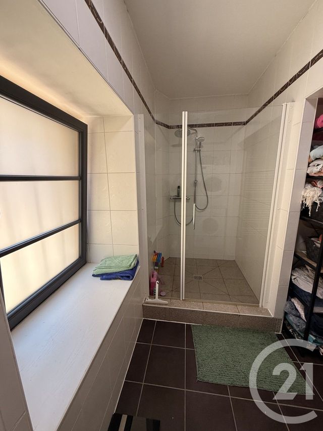 Appartement F5 à vendre - 5 pièces - 107,20 m2 - Pontarlier - 25 - FRANCHE-COMTE