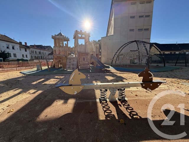 Appartement F5 à vendre - 5 pièces - 107,20 m2 - Pontarlier - 25 - FRANCHE-COMTE