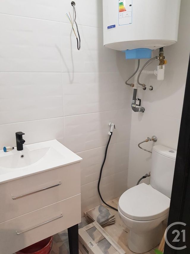 Appartement Studio à louer - 1 pièce - 33 m2 - Pontarlier - 25 - FRANCHE-COMTE