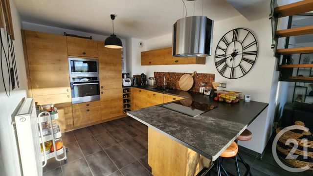 Appartement T3 &agrave; vendre - 3 pi&egrave;ces - 94 m2 - Arcon - 25 - FRANCHE-COMTE