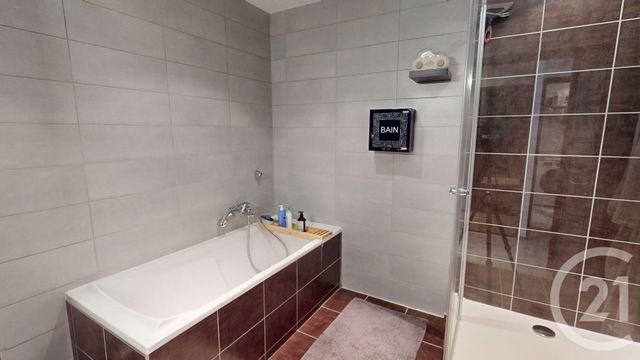 Appartement T4 &agrave; vendre - 4 pi&egrave;ces - 123 m2 - Pontarlier - 25 - FRANCHE-COMTE