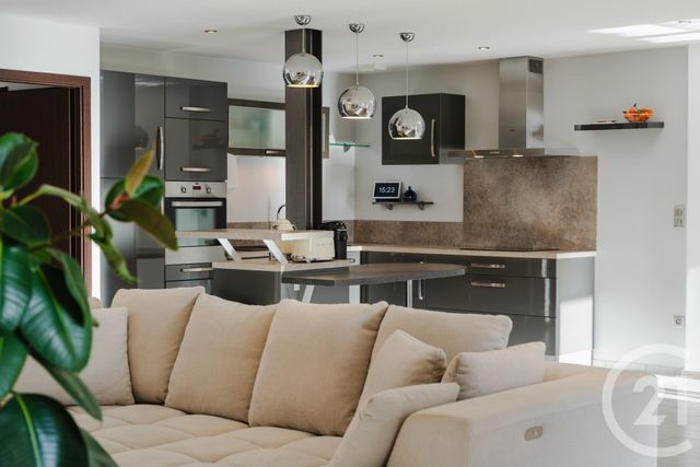 Appartement T4 &agrave; vendre - 4 pi&egrave;ces - 123 m2 - Pontarlier - 25 - FRANCHE-COMTE