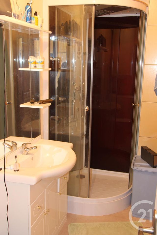 Appartement F2 à louer - 2 pièces - 37 m2 - Pontarlier - 25 - FRANCHE-COMTE