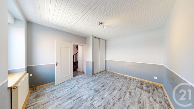 Appartement F4 à vendre - 4 pièces - 94 m2 - Pontarlier - 25 - FRANCHE-COMTE