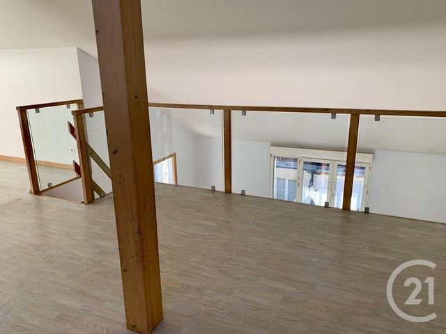 Appartement F4 à louer - 4 pièces - 95 m2 - Pontarlier - 25 - FRANCHE-COMTE