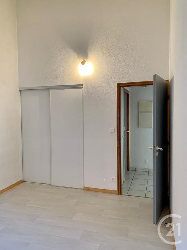 Appartement F4 à louer - 4 pièces - 95 m2 - Pontarlier - 25 - FRANCHE-COMTE