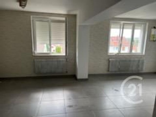 Appartement F4 à louer - 4 pièces - 107,65 m2 - Pontarlier - 25 - FRANCHE-COMTE