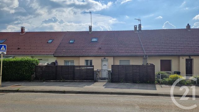 Appartement F4 à louer - 4 pièces - 107,65 m2 - Pontarlier - 25 - FRANCHE-COMTE