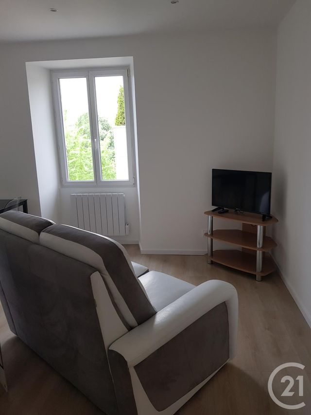 Appartement F2 &agrave; louer - 2 pi&egrave;ces - 41,81 m2 - Pontarlier - 25 - FRANCHE-COMTE