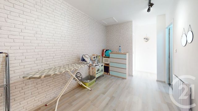 Appartement F3 bis &agrave; vendre - 5 pi&egrave;ces - 93,40 m2 - Bulle - 25 - FRANCHE-COMTE