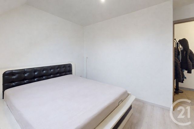 Appartement F4 &agrave; vendre - 4 pi&egrave;ces - 71,32 m2 - Pontarlier - 25 - FRANCHE-COMTE