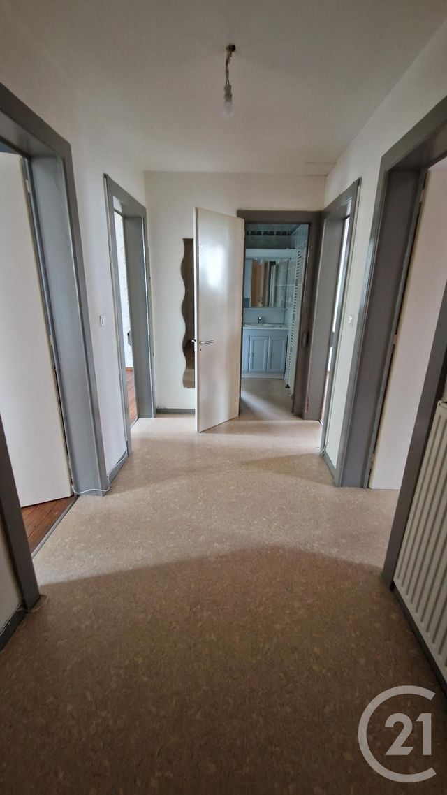 Appartement F3 &agrave; louer - 3 pi&egrave;ces - 67,18 m2 - Pontarlier - 25 - FRANCHE-COMTE