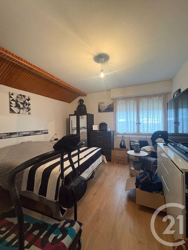 Appartement F3 &agrave; louer - 3 pi&egrave;ces - 76,45 m2 - Pontarlier - 25 - FRANCHE-COMTE