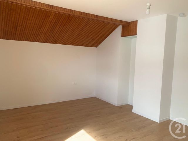 Appartement F3 &agrave; louer - 3 pi&egrave;ces - 76,45 m2 - Pontarlier - 25 - FRANCHE-COMTE