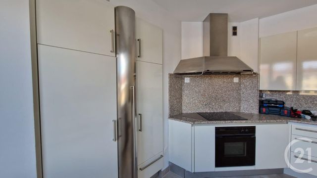 Appartement F3 &agrave; louer - 3 pi&egrave;ces - 123,78 m2 - Pontarlier - 25 - FRANCHE-COMTE