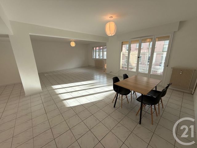 Appartement F3 &agrave; louer - 3 pi&egrave;ces - 123,78 m2 - Pontarlier - 25 - FRANCHE-COMTE