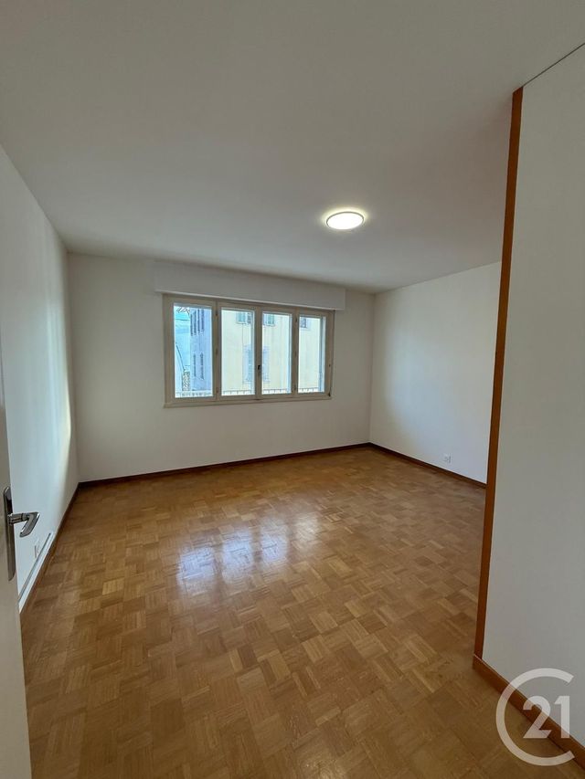 Appartement F3 &agrave; louer - 3 pi&egrave;ces - 123,78 m2 - Pontarlier - 25 - FRANCHE-COMTE