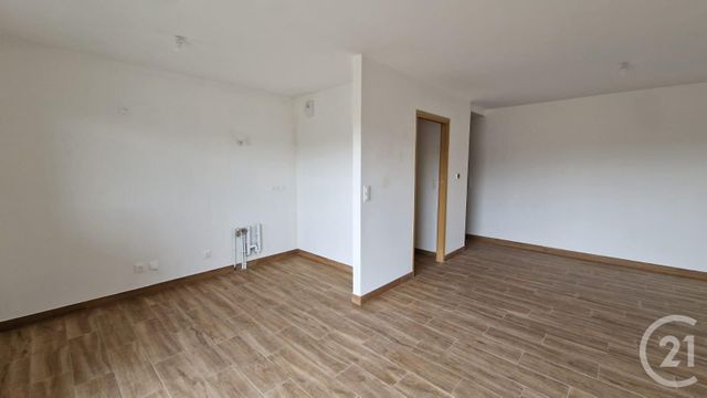 Appartement F3 &agrave; louer - 3 pi&egrave;ces - 81,93 m2 - Pontarlier - 25 - FRANCHE-COMTE