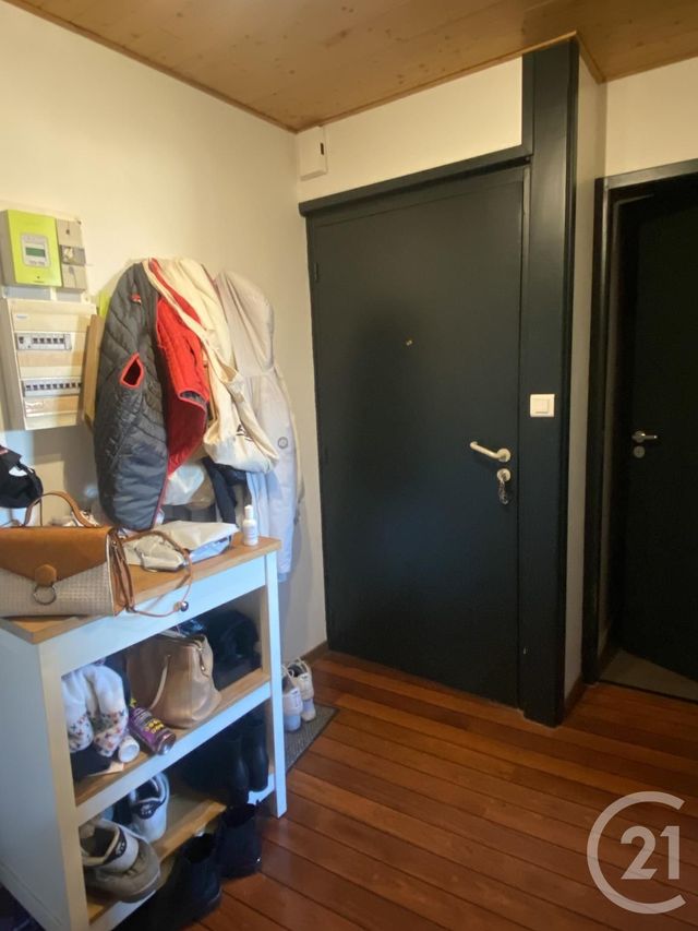 Appartement F3 &agrave; louer - 3 pi&egrave;ces - 70 m2 - Amancey - 25 - FRANCHE-COMTE