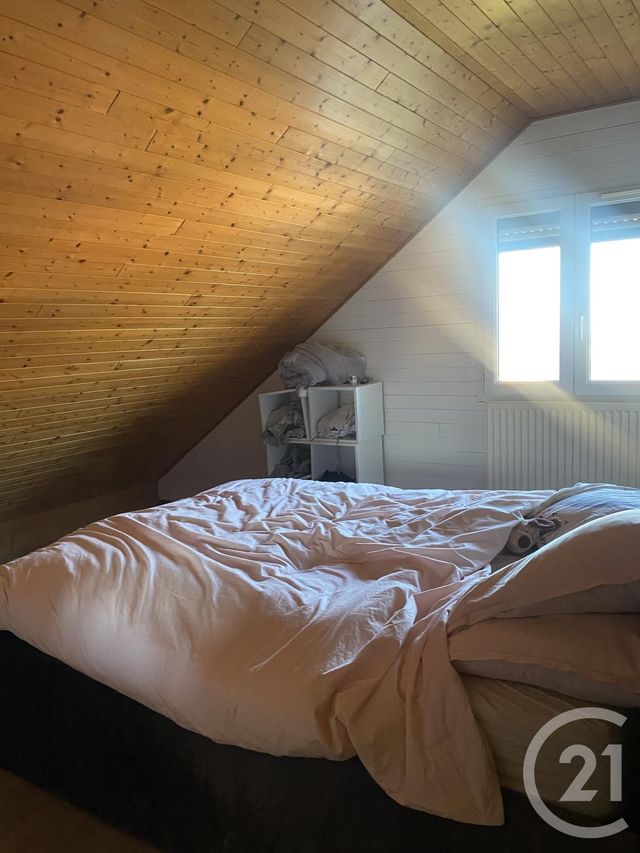 Appartement F3 &agrave; louer - 3 pi&egrave;ces - 70 m2 - Amancey - 25 - FRANCHE-COMTE