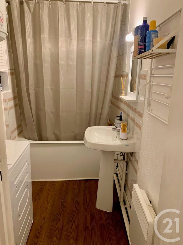 Appartement F1 &agrave; louer - 2 pi&egrave;ces - 35,23 m2 - Pontarlier - 25 - FRANCHE-COMTE